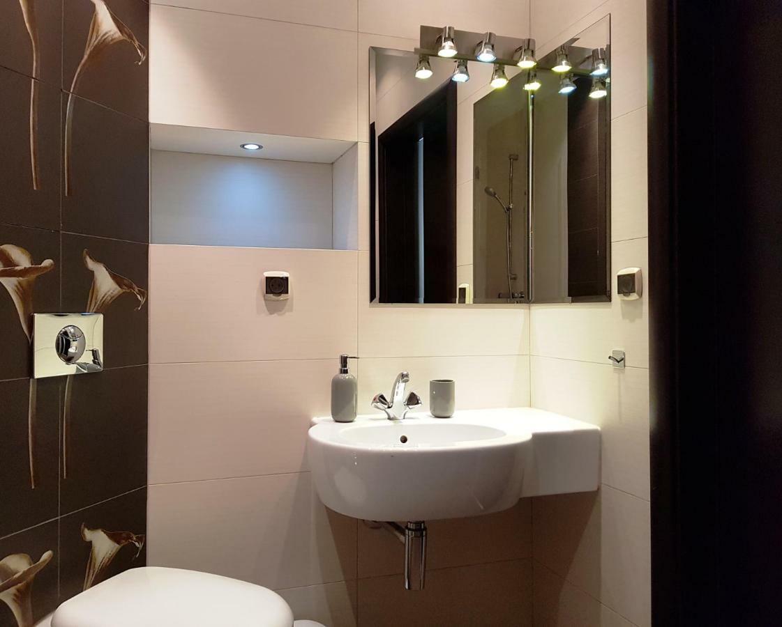Apartmán Apartament "Cleopatra 5" Przy Rynku Z Parkingiem, Faktury Vat Kielce Exteriér fotografie