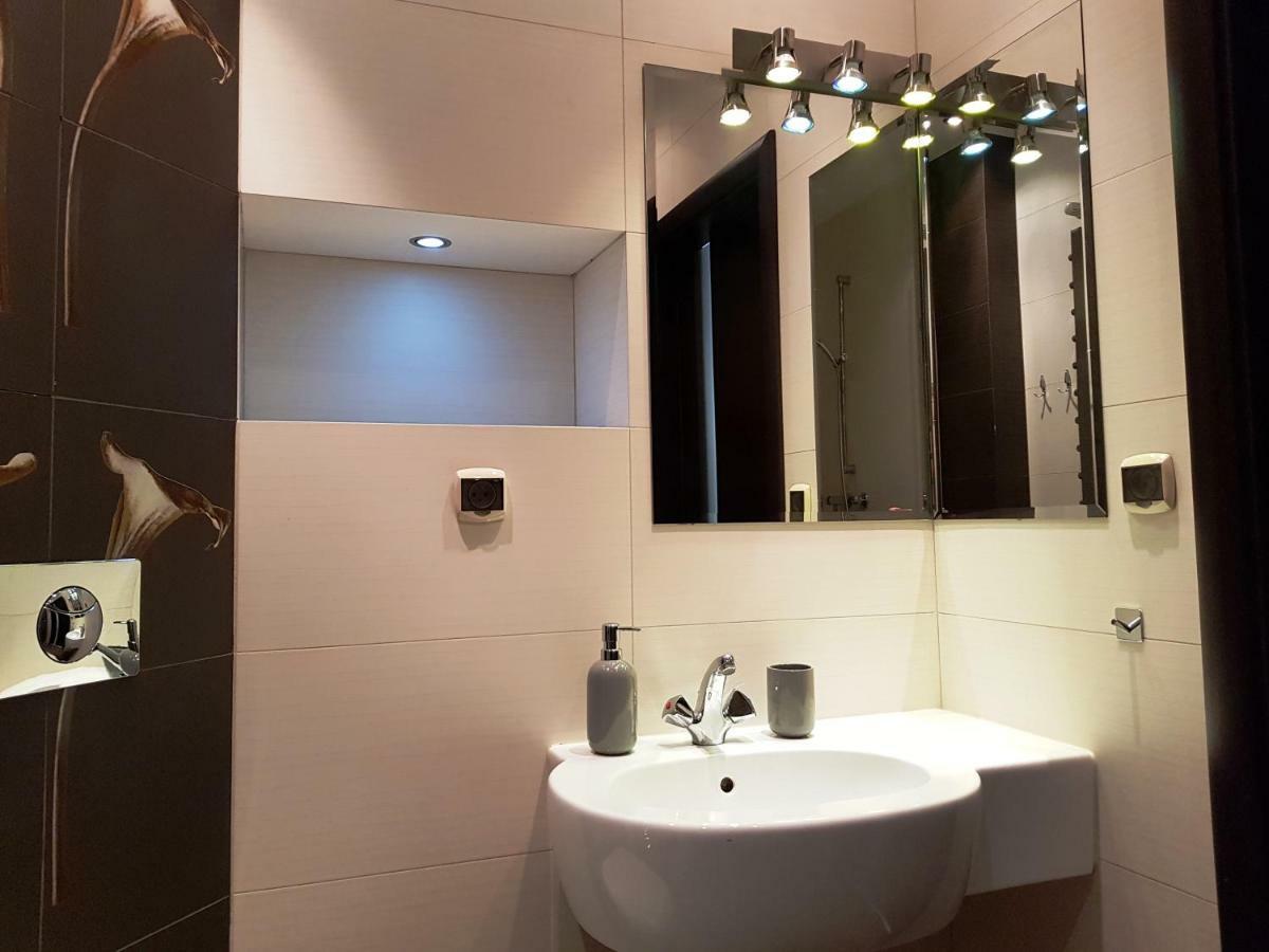 Apartmán Apartament "Cleopatra 5" Przy Rynku Z Parkingiem, Faktury Vat Kielce Exteriér fotografie